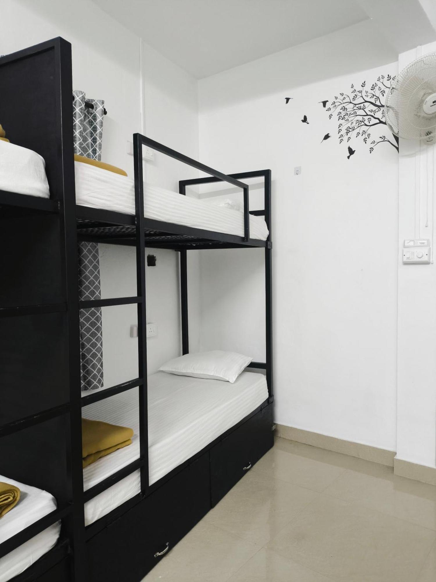 Hostel Stayzo Kochi Екстер'єр фото