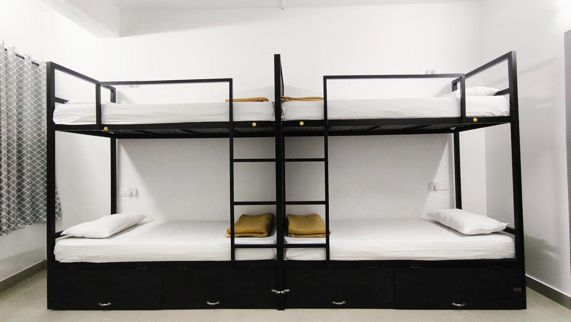 Hostel Stayzo Kochi Екстер'єр фото