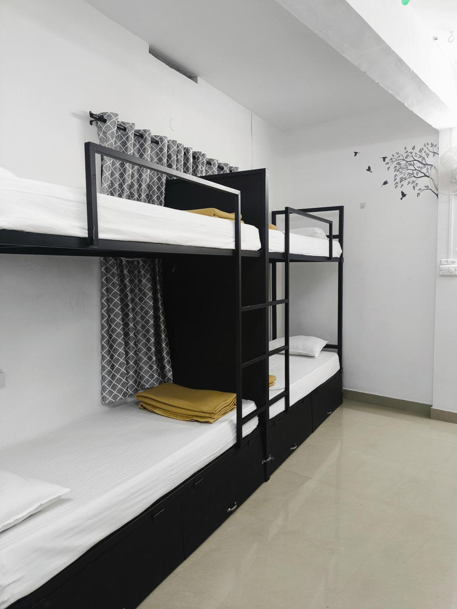 Hostel Stayzo Kochi Екстер'єр фото